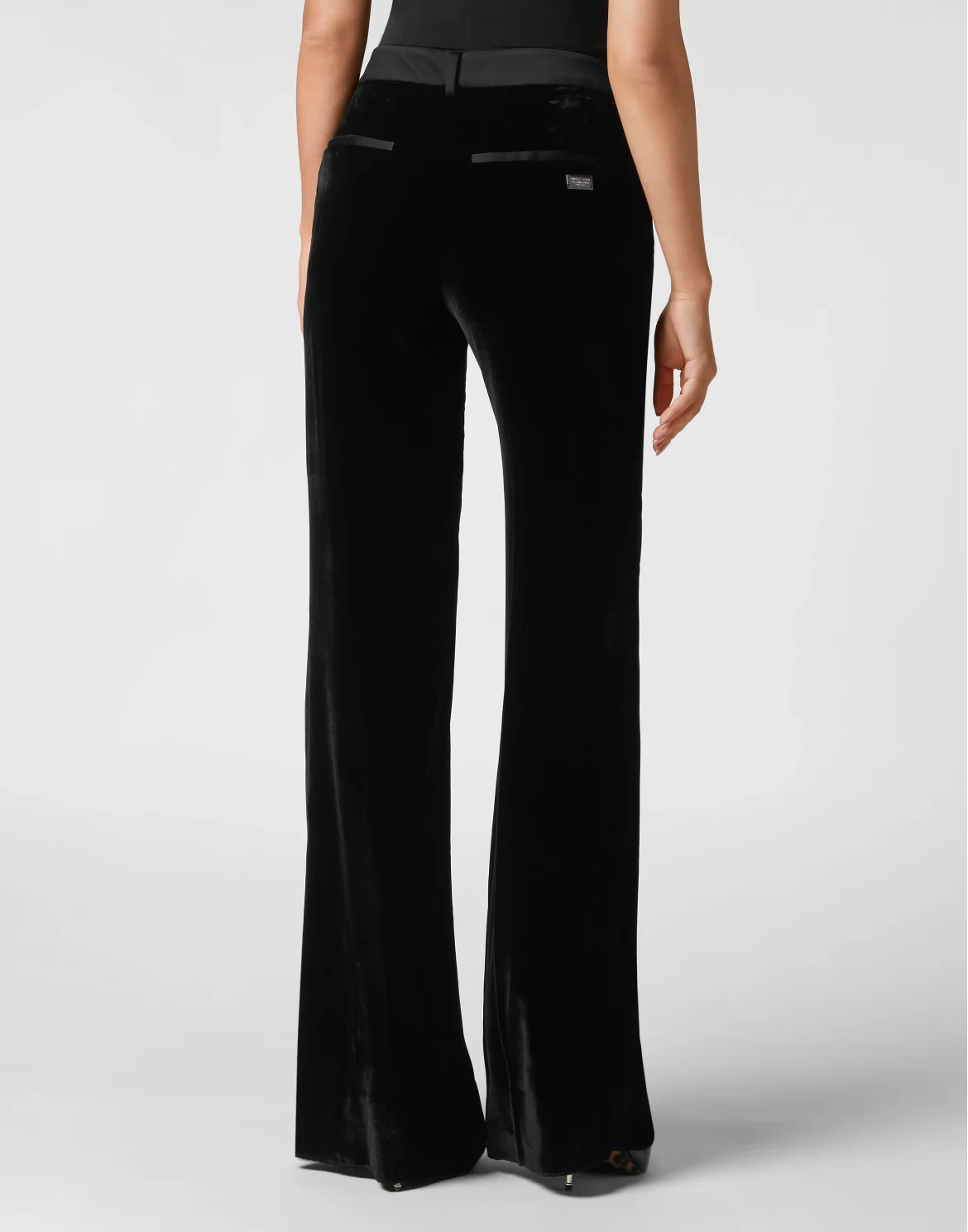 Foil Velvet Palace Fit Trousers Sartorial, цвет: Черный