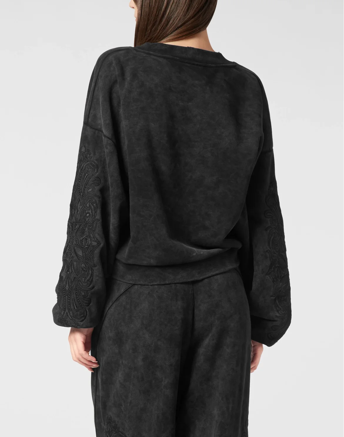 Washed V-Neck Sweatshirt Piercing, цвет: Черный