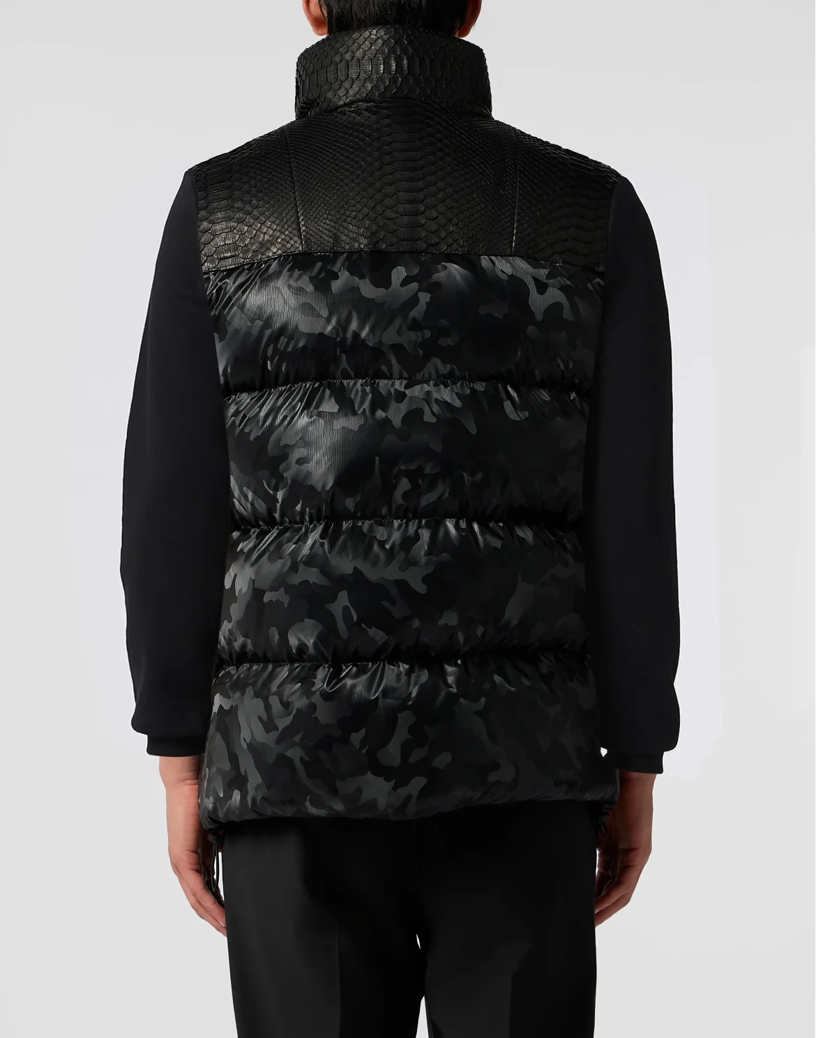 Down Jacket Vest With Python Inserts, цвет: Черный