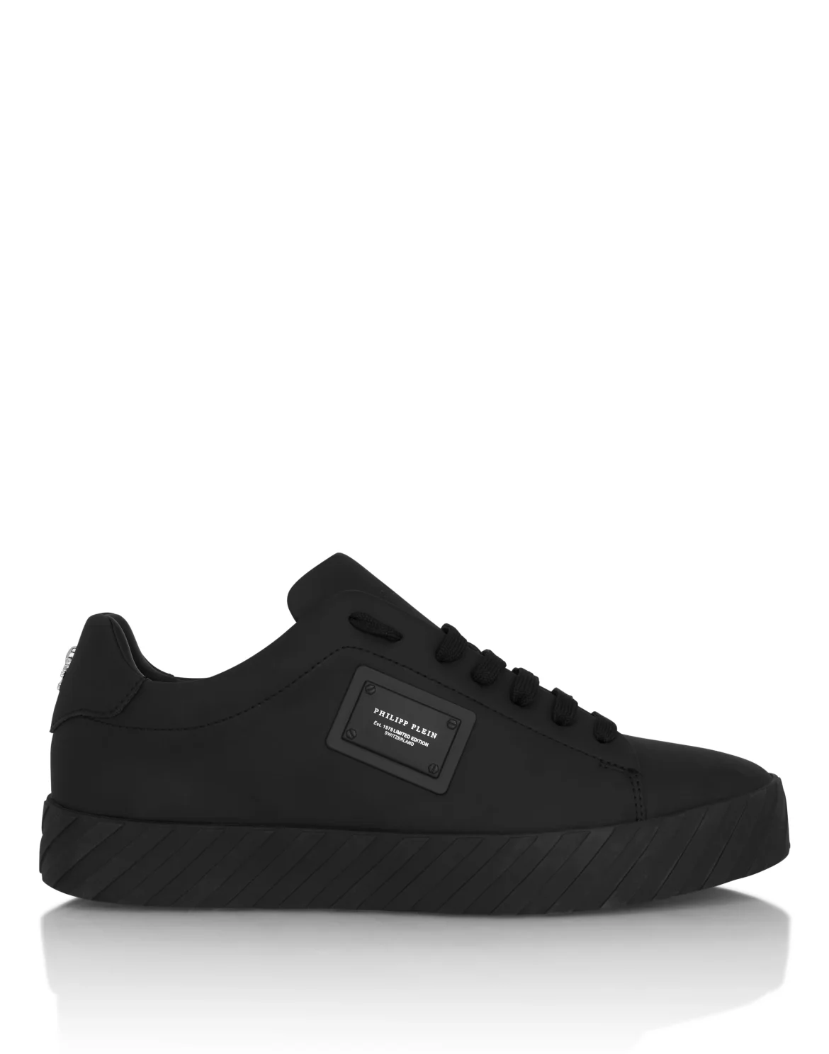 Nappa Leather Low-Top Sneakers Placca, цвет: Черный