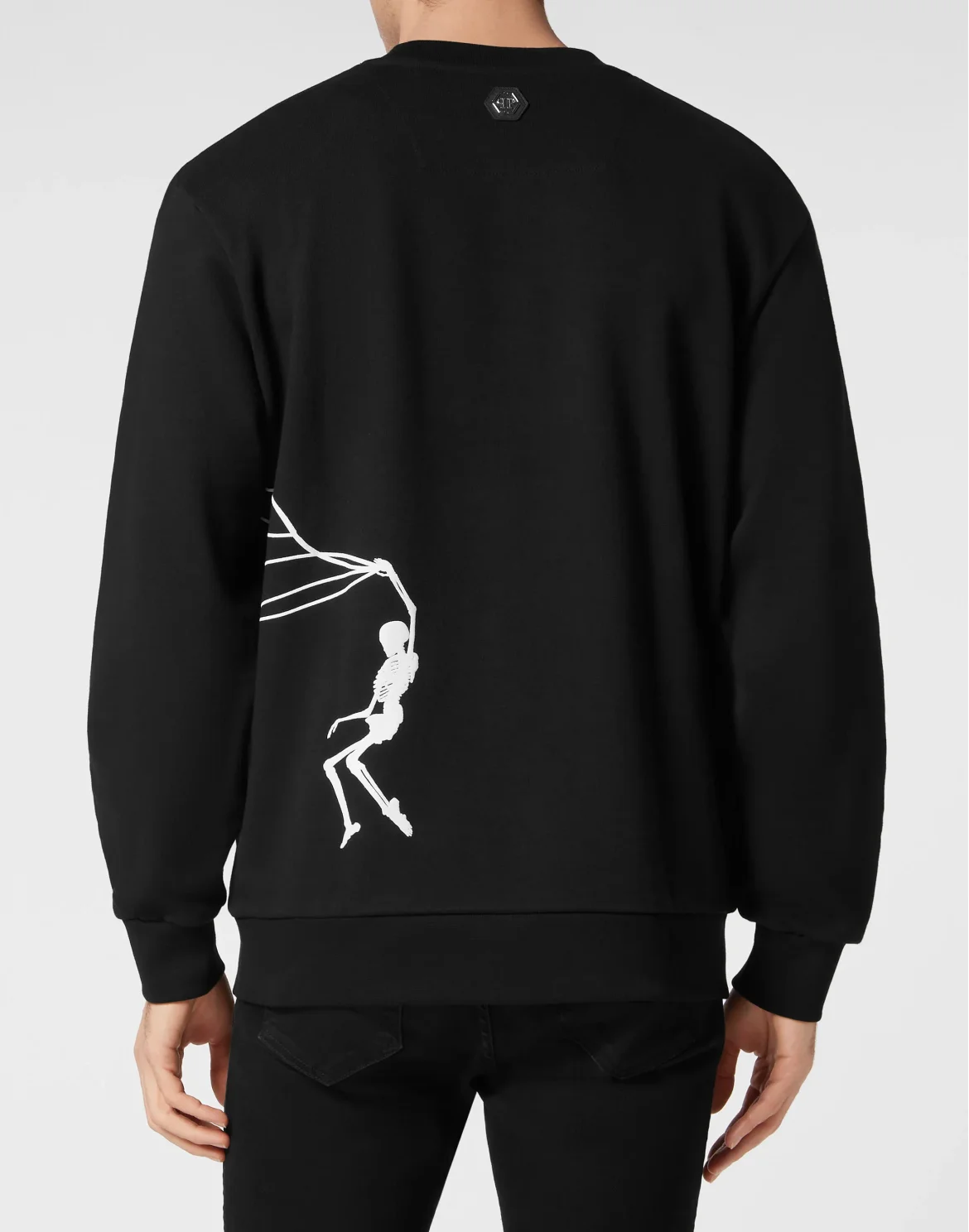 Roundneck, цвет: Черный