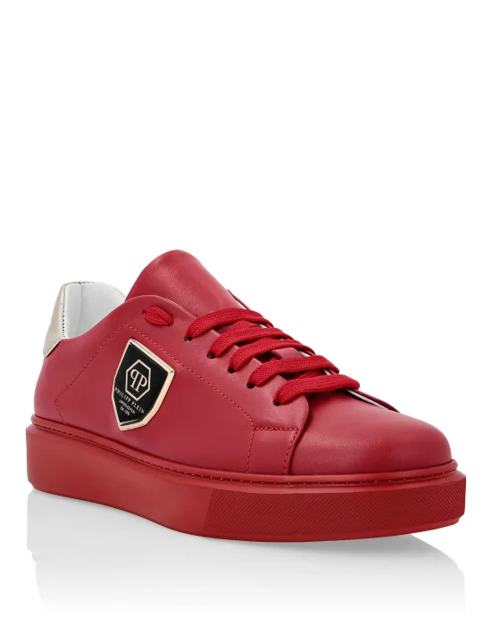 Lo-Top Sneakers