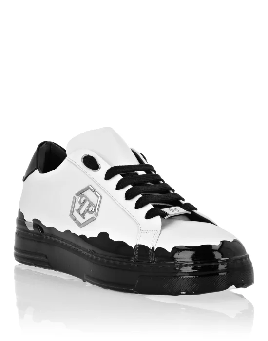 Nappa Leather Low Top Sneakers Carson Paint