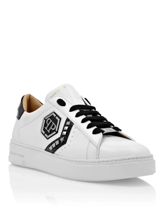 Lo-Top Leather Arrow Force Sneakers
