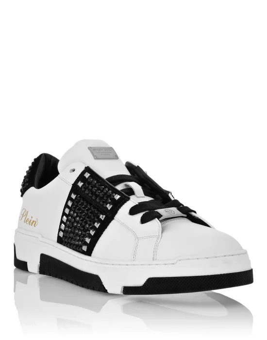 Low Top Sneakers Strass Studs