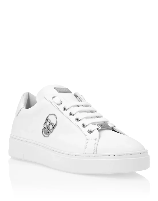 Nappa Leather Lo-Top Sneakers Skull