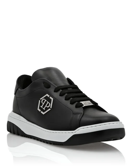 Leather Lo-Top Sneakers Skull&Bones
