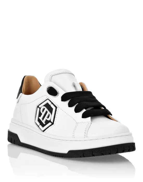 Leather Lo-Top Sneakers Hexagon