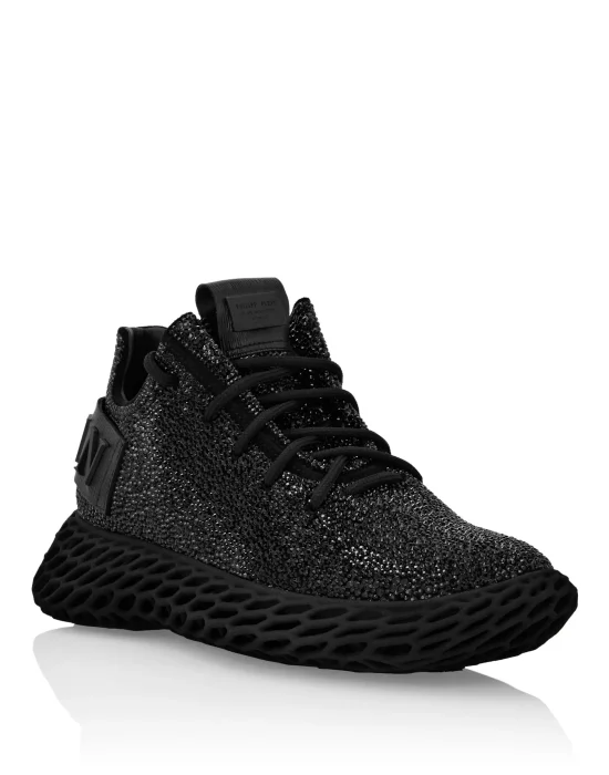 RUNNER SNEAKERS $KELETON CAVIAR