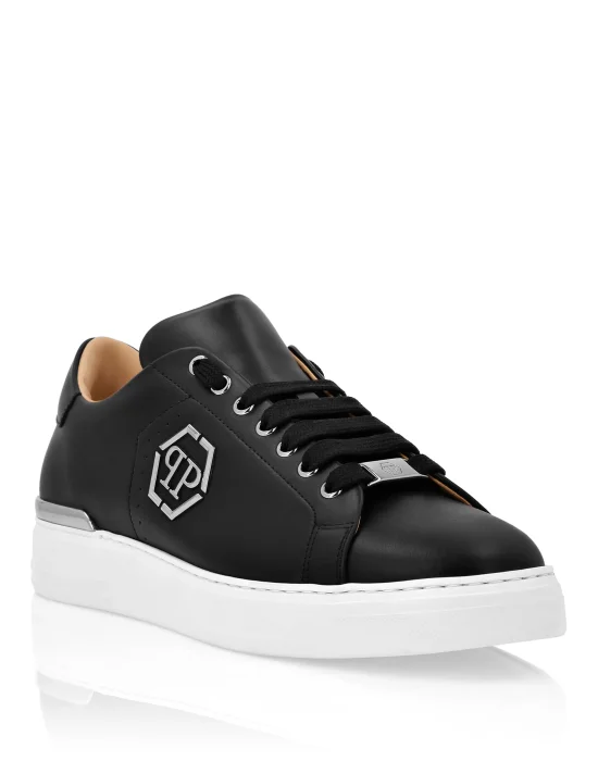 Nappa Leather Lo-Top Sneakers Hexagon