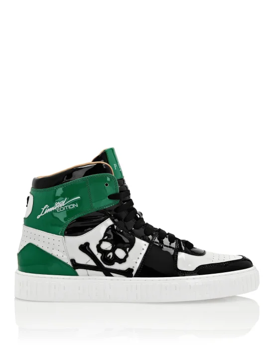 HI-TOP SNEAKERS NOTORIOUS PATENT SKULL