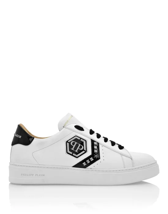 Lo-Top Leather Arrow Force Sneakers