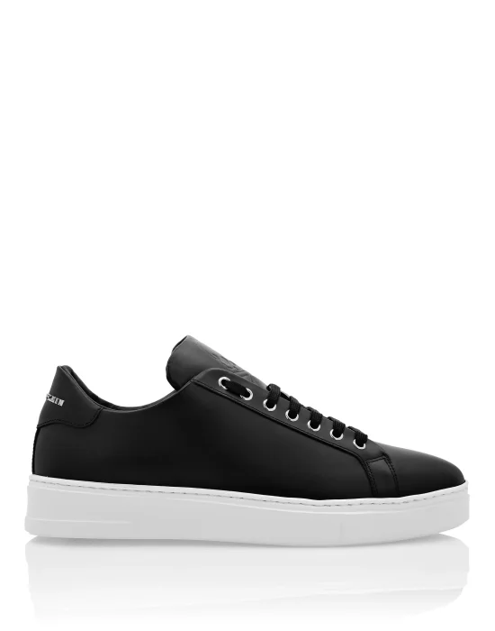 Leather Lo-Top Sneakers Skull and Plein