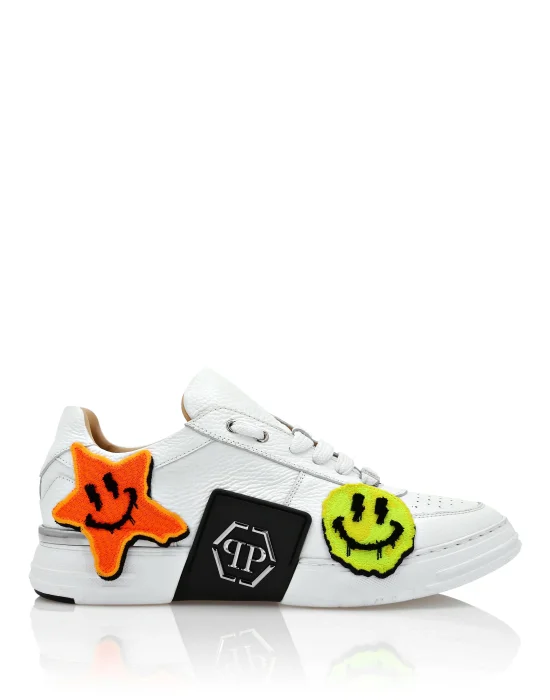 Leather Lo-Top Sneakers Smile Graffiti