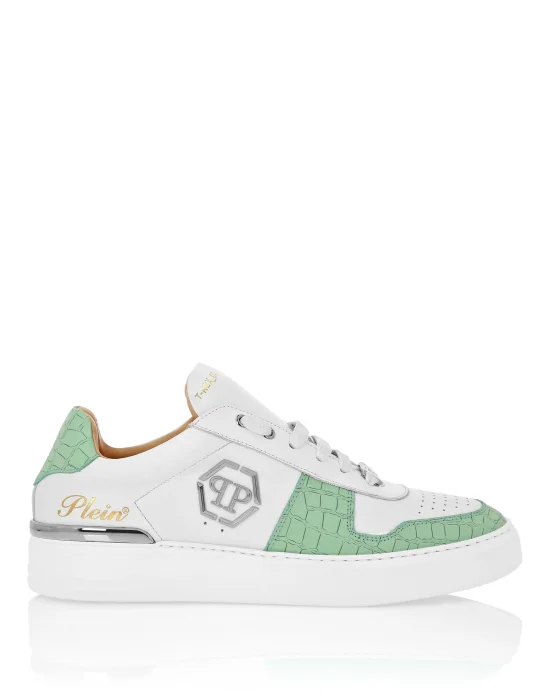 Low-Top Sneakers