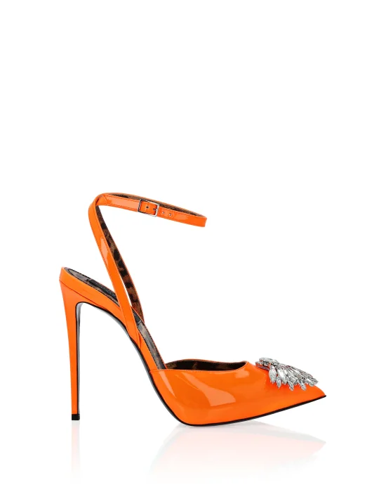 Patent Leather Decollete Hi- Heels Brooches