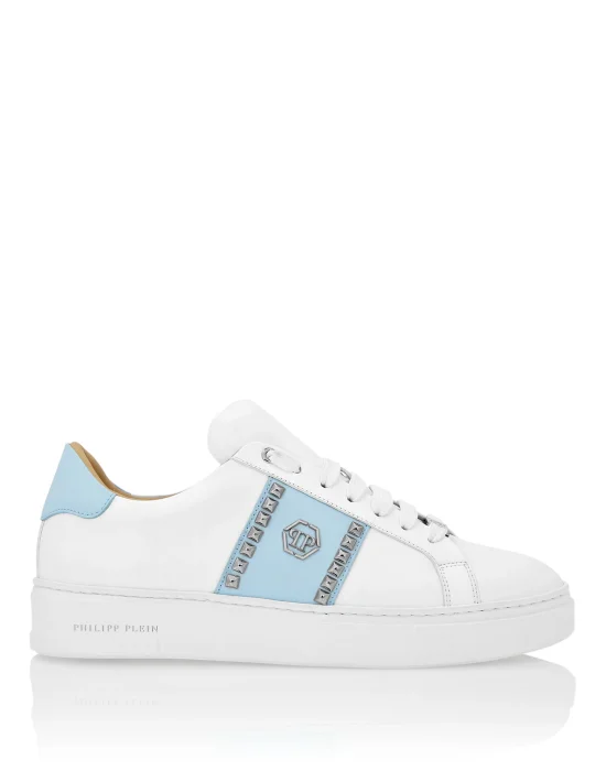 Leather Lo-Top Sneakers Studs