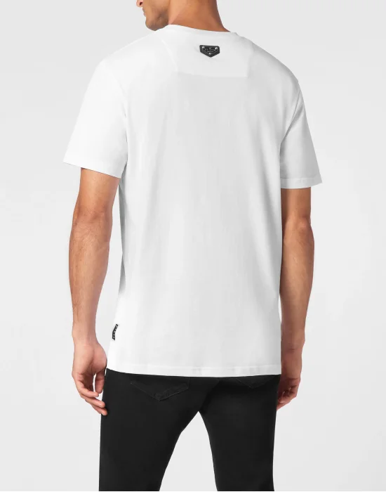 T-shirt V-Neck SS Skull&Bones